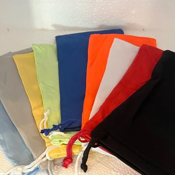 Foster Grant Women's Rimless Sunglasses in Silver and Clear - Picture 9 of 9